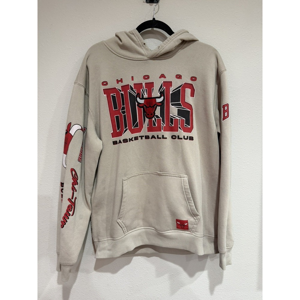 NBA Ultra Game Chicago Bulls Men's Tan Red Black Hoodie Size Large Basketball‎